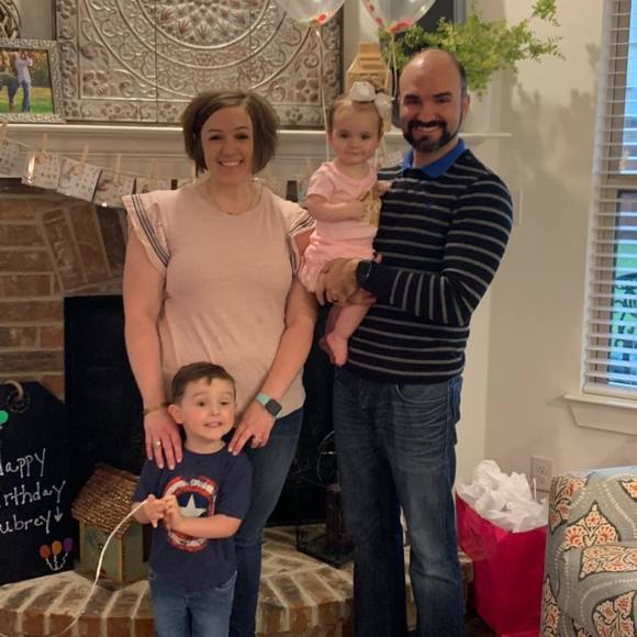 Meet your Posher, Melanie - Picture 1 of 1